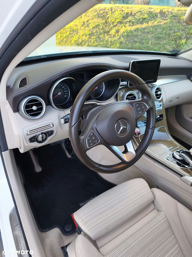 Mercedes-Benz Klasa C 200 4-Matic 7G-TRONIC - 10