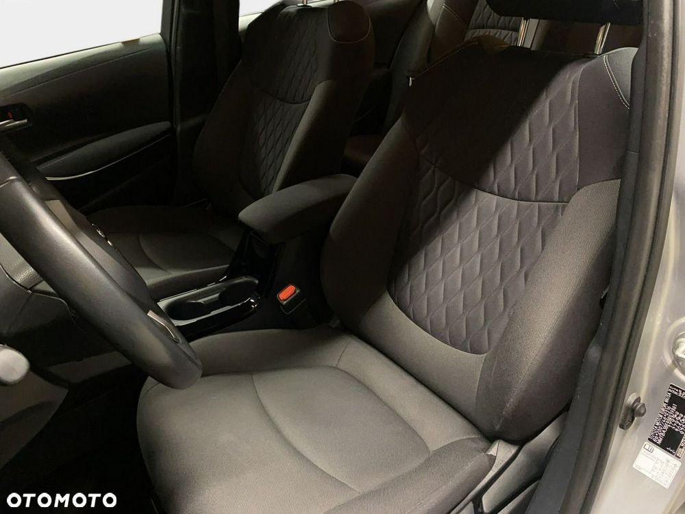 Toyota Corolla - 15