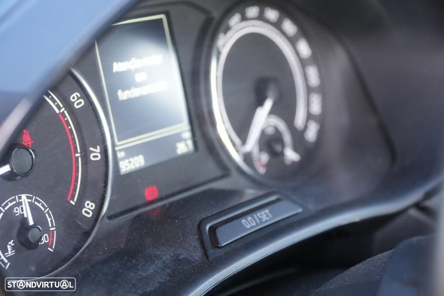 Skoda Fabia 1.0 MPI - 14