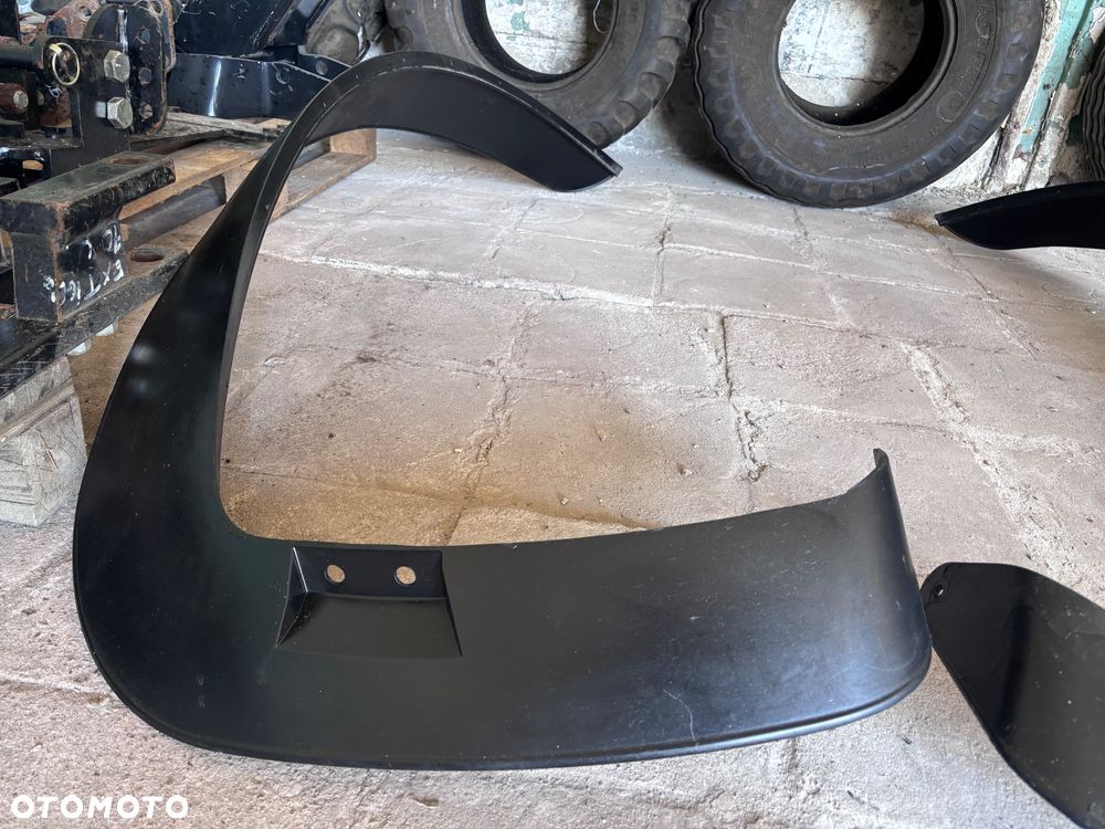 Poszerzenia błotników Listwa DEUTZ FAHR SAME LAMBORGHINI Różne rodzaje - 10