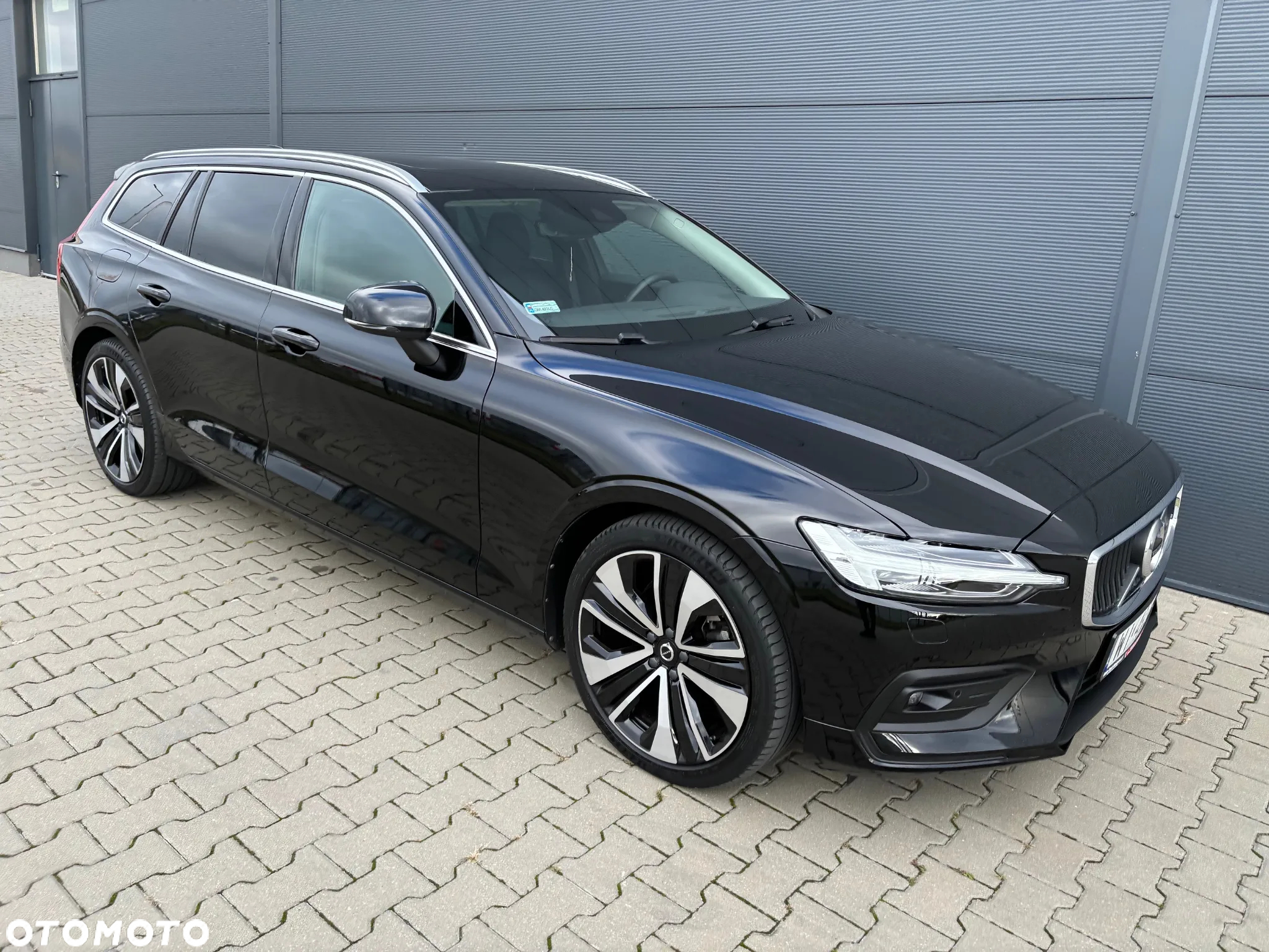 Volvo V60 B3 B Momentum Pro - 36