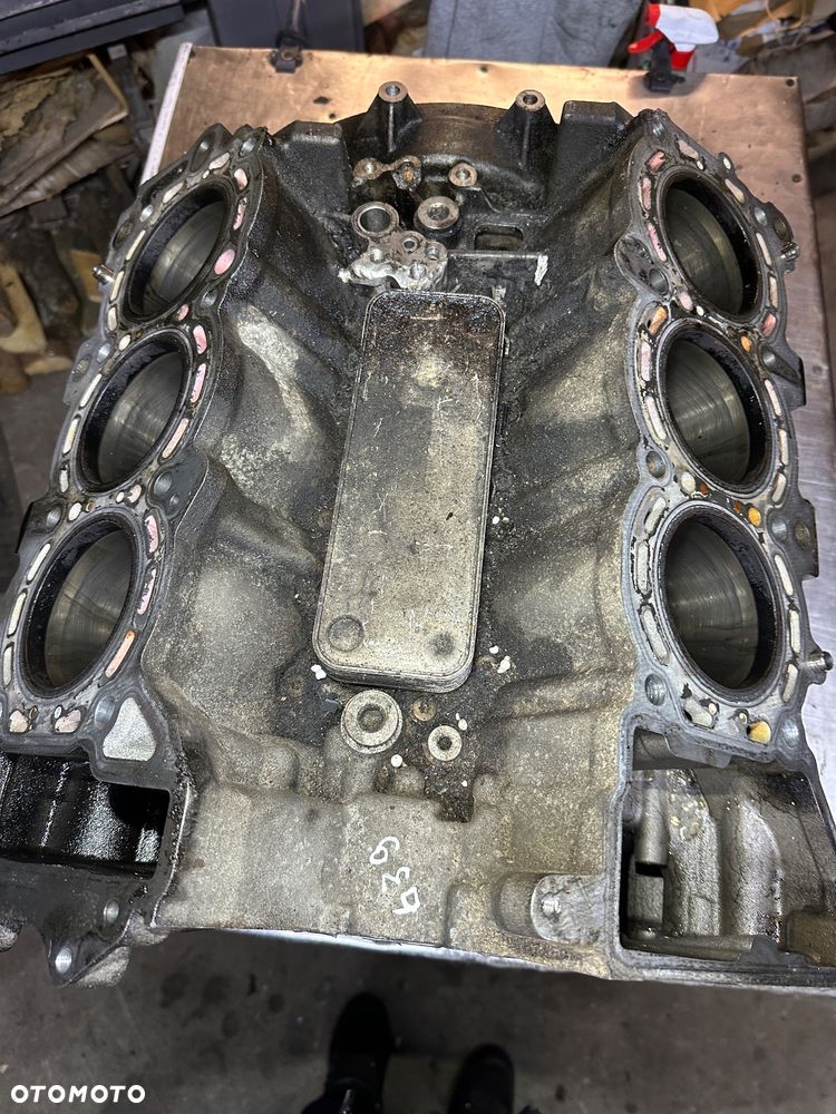 MERCEDES  cdi om 642 blok  silnika 280 320 350 cdi - 16