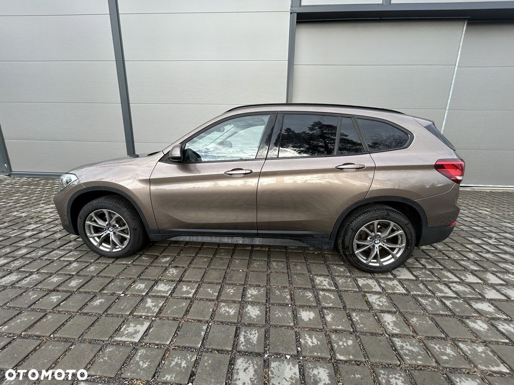 BMW X1 sDrive16d Advantage - 4