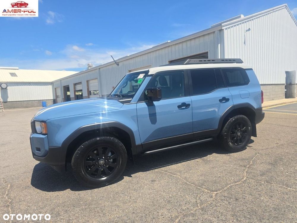 Toyota Land Cruiser - 1