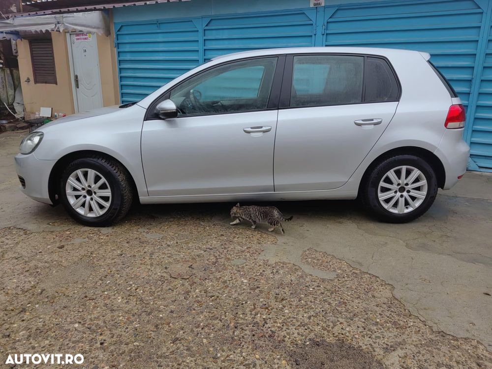 Volkswagen Golf 1.6 Edition - 1