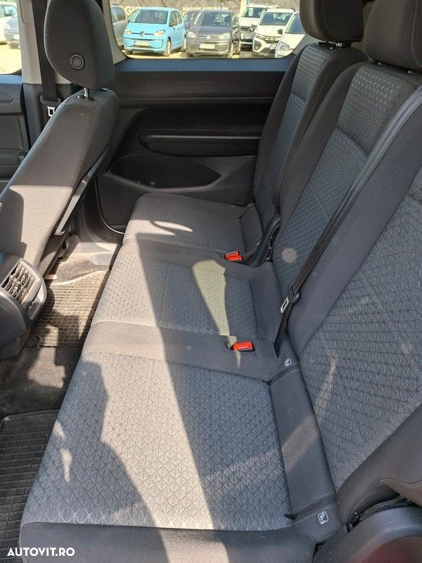 Ford Tourneo Connect - 8