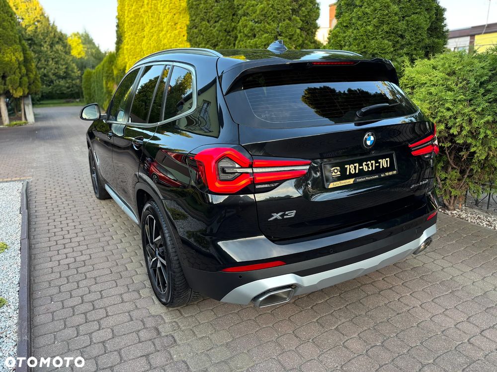 BMW X3 xDrive20d sport - 4