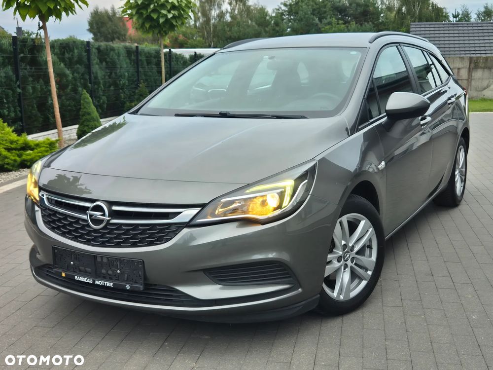 Opel Astra 1.6 CDTI Enjoy - 15