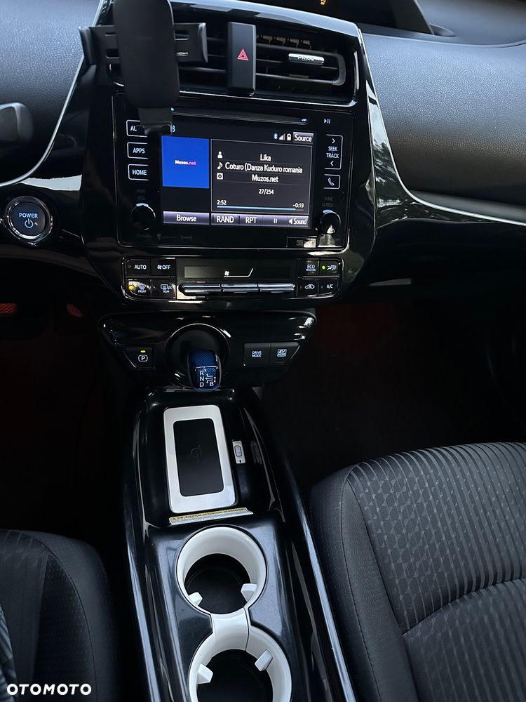 Toyota Prius - 11