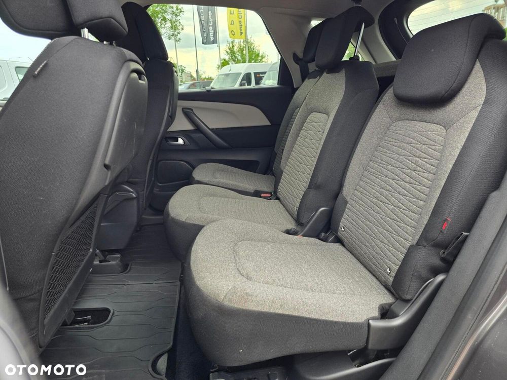 Citroën C4 Picasso 1.2 PureTech MoreLife - 17