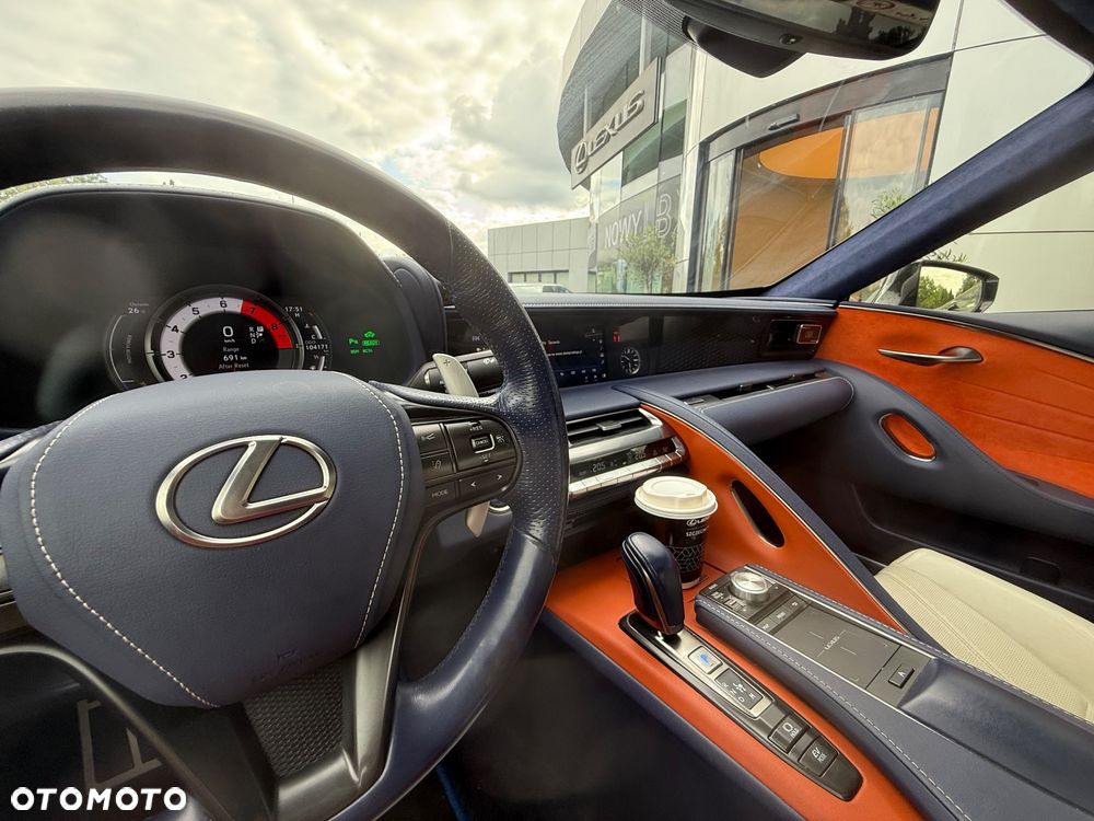 Lexus LC 500h Launch Edition - 14