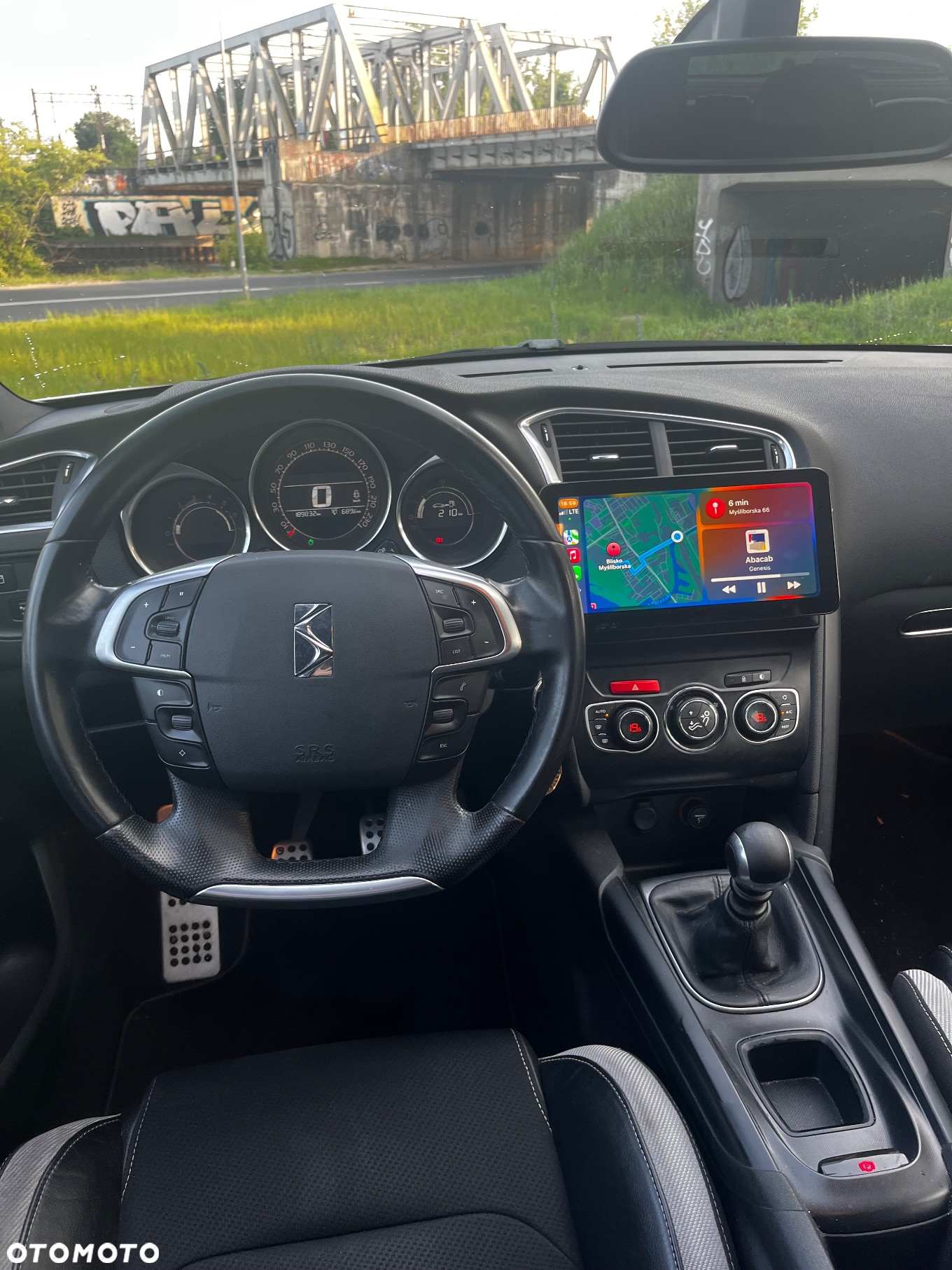 Citroën DS4 1.6 HDi SoChic - 7