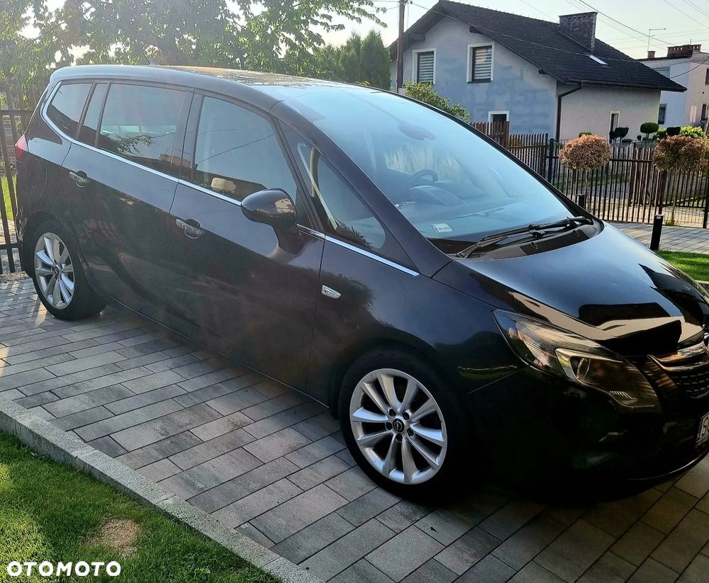 Opel Zafira - 2