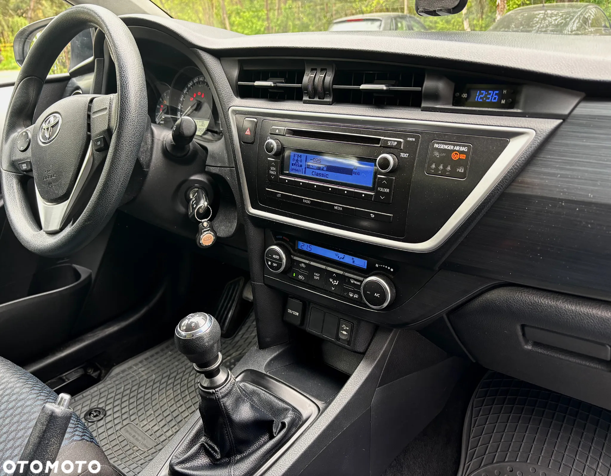 Toyota Auris 1.4 D-4D Active - 10