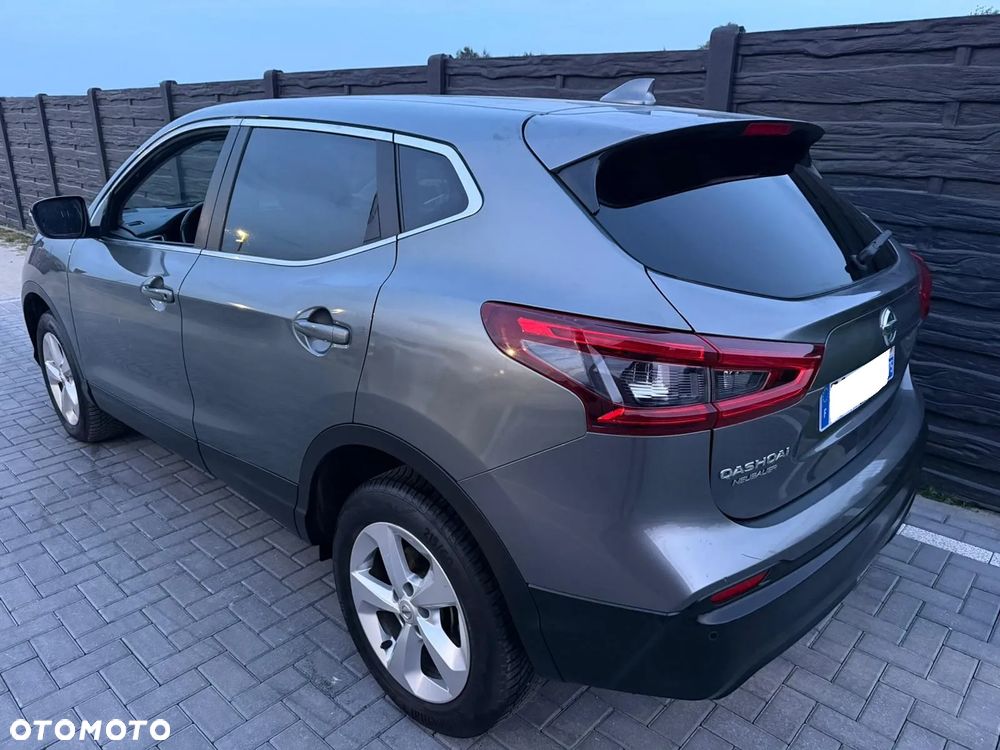 Nissan Qashqai 1.6 DCi Xtronic N-Connecta - 2