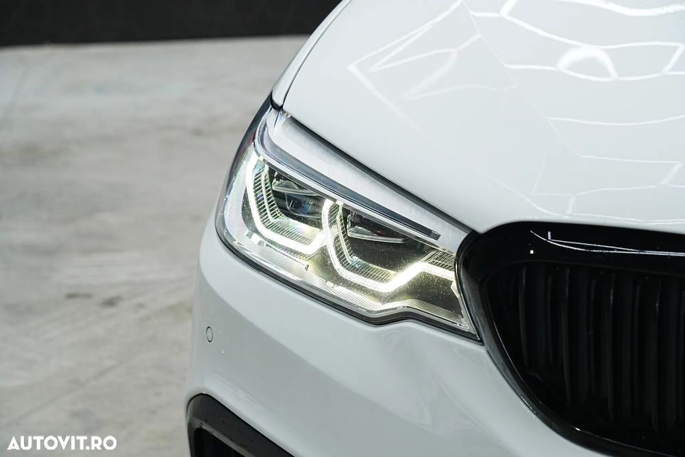 BMW Seria 5 520i Aut. M Sport Edition - 26