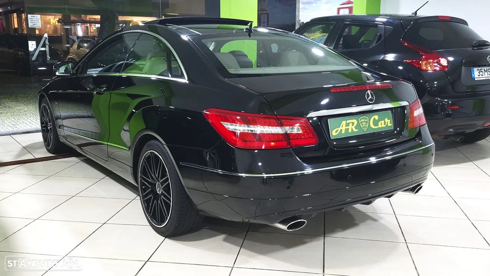 Mercedes-Benz E 250 CDi Elegance BlueEfficiency - 1