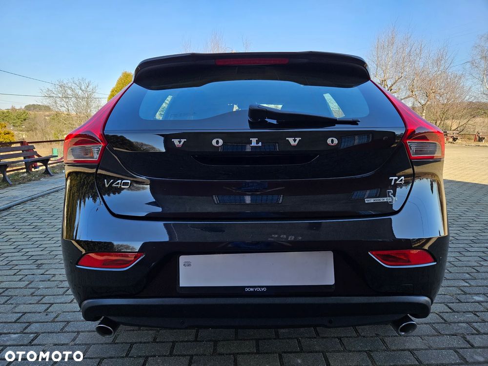 Volvo V40 T4 Kinetic - 9