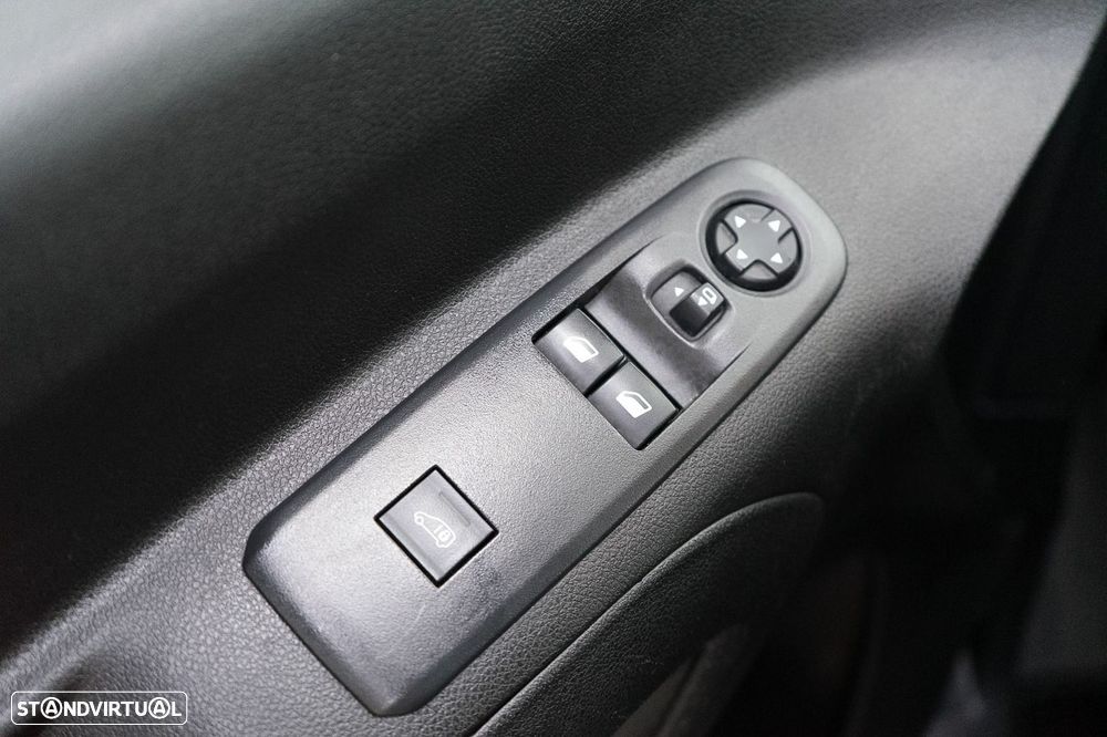 Peugeot Partner Outro - 15