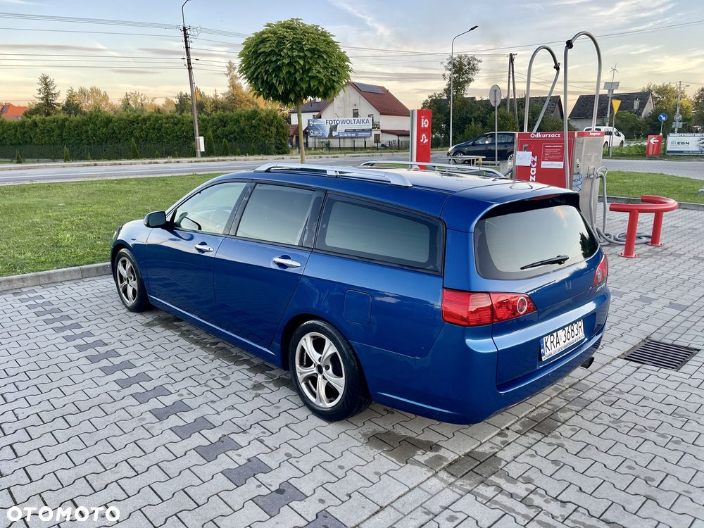 Honda Accord - 3