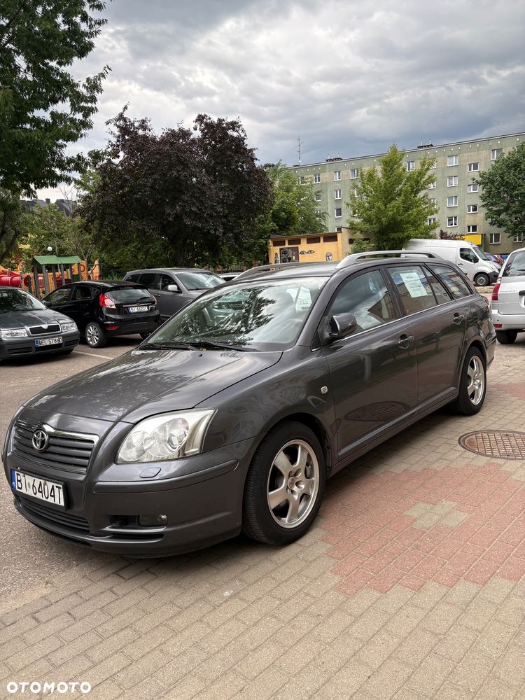 Toyota Avensis 2.0 VVT-i Sol - 1