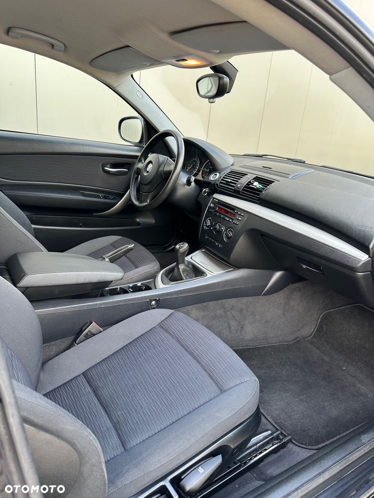 BMW Seria 1 116d - 9