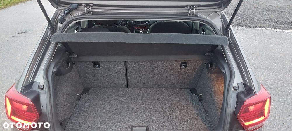 Volkswagen Polo 1.0 Comfortline - 5