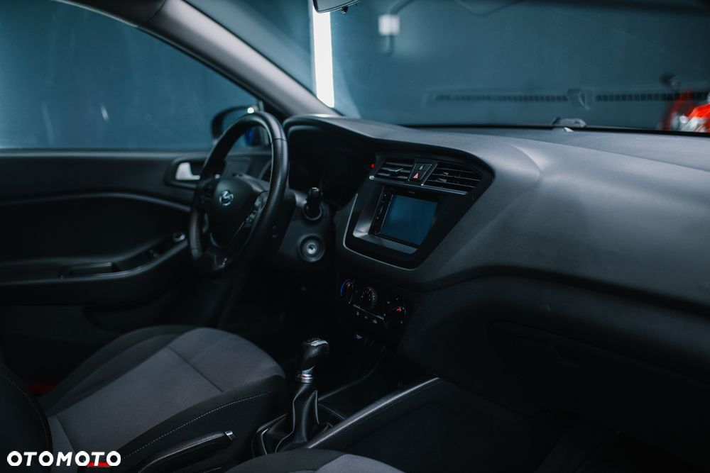 Hyundai i20 1.2 Fresh - 34