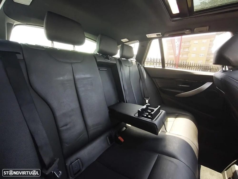 BMW 320 d Aut. M Sport - 48