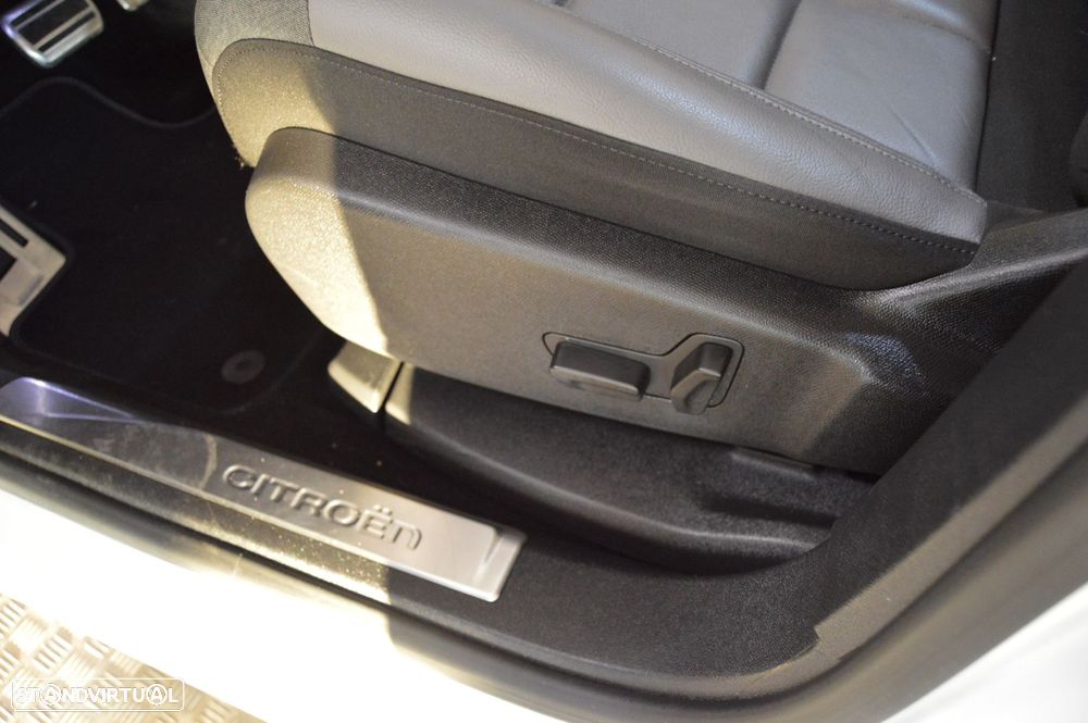 Citroën C5 Aircross 1.2 PureTech Shine EAT8 - 60