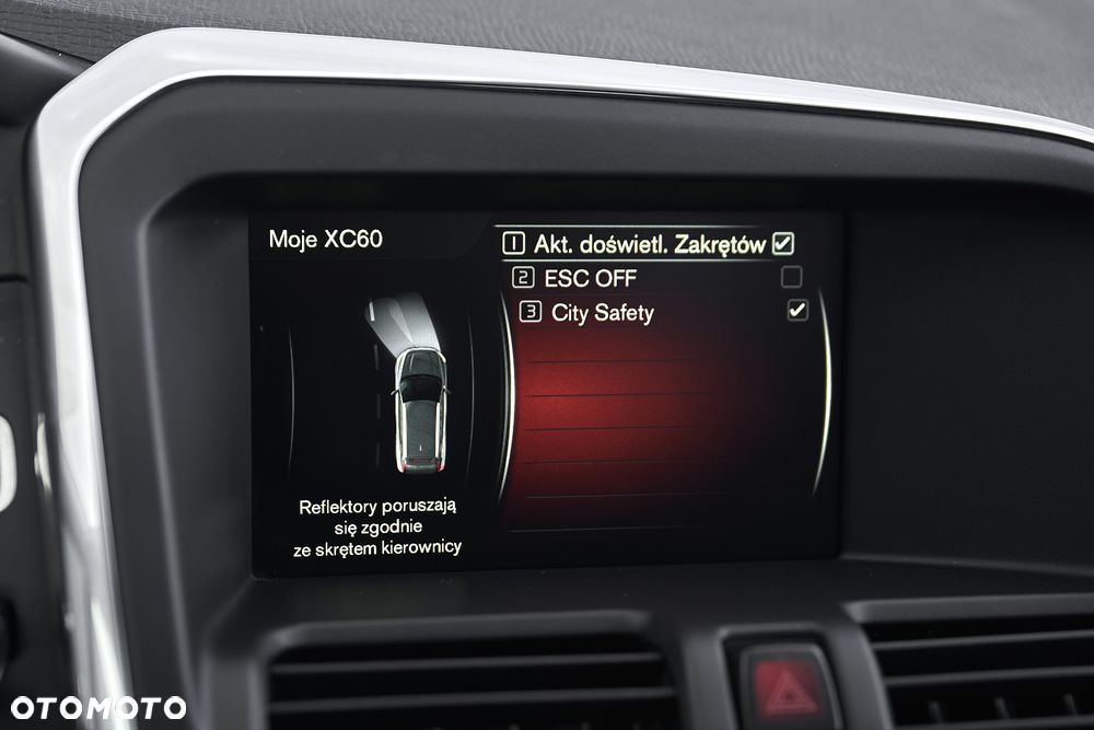 Volvo XC 60 D4 Drive-E Momentum - 32