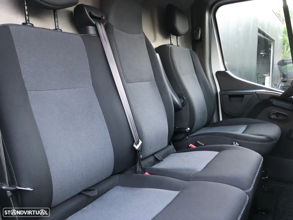 Renault Master 2.3 Dci 130 CV L2H2 GPS IVA Dedutível - 19
