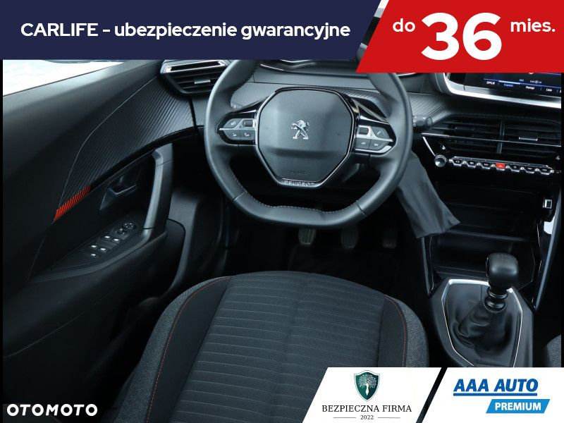 Peugeot 2008 - 8