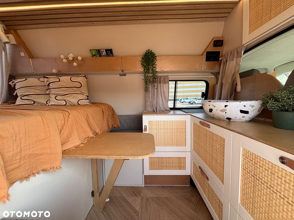 Volkswagen T5 - 4