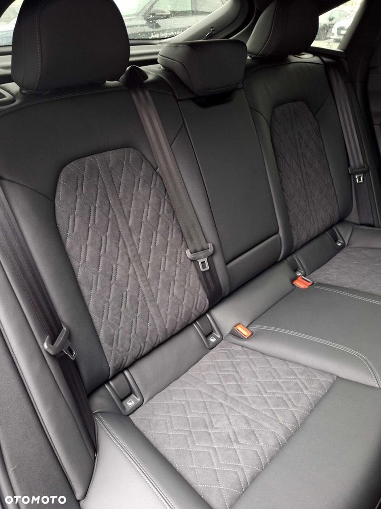 Audi A5 Limousine - 18