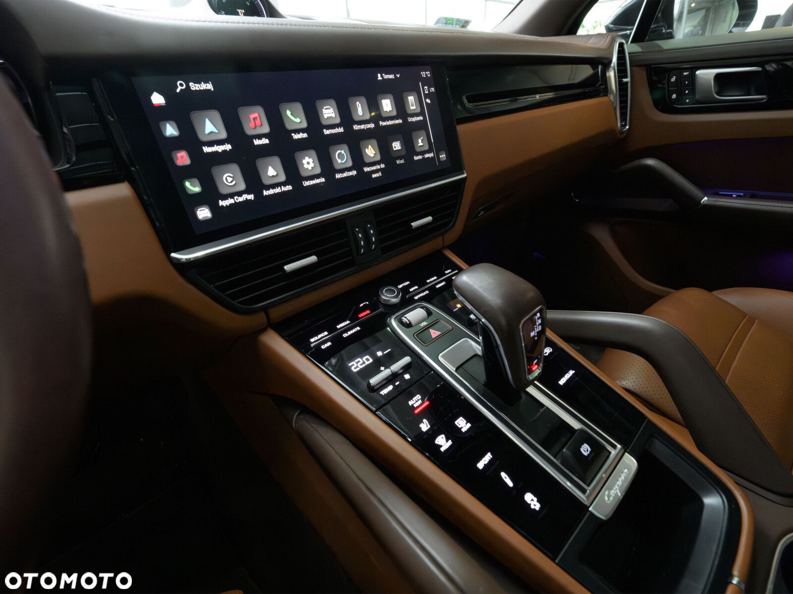 Porsche Cayenne Standard - 9