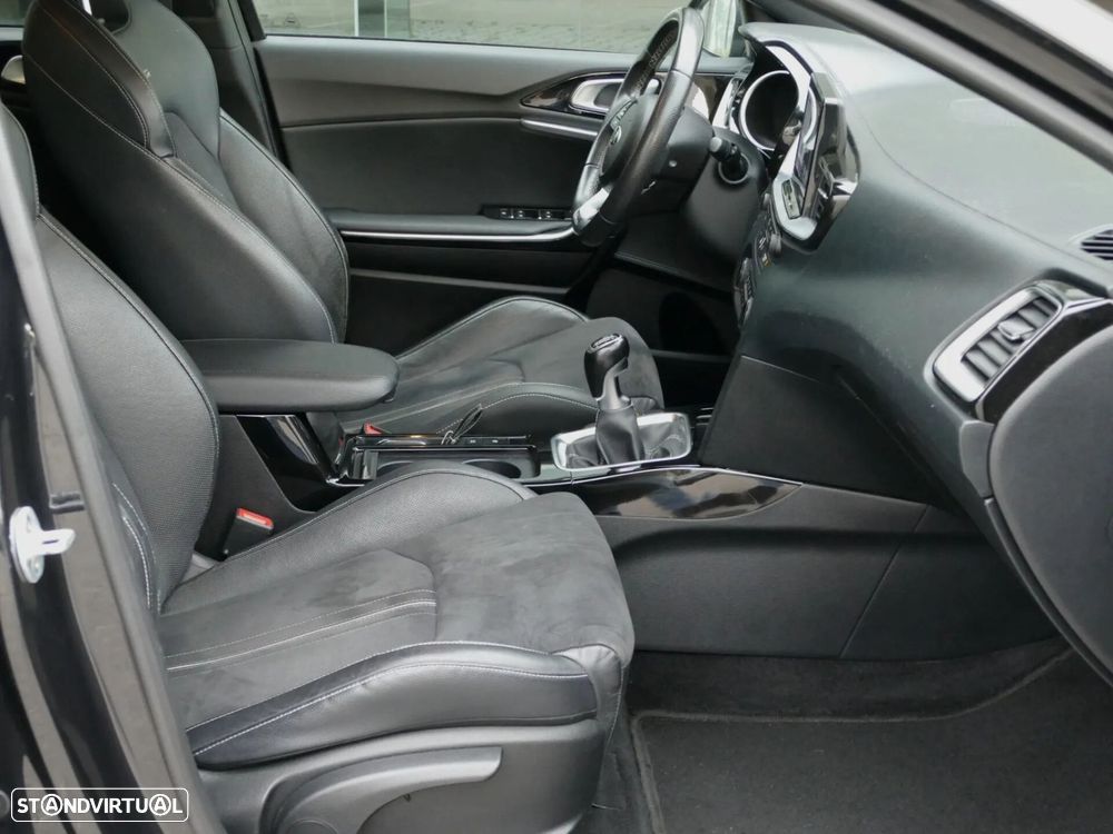 Kia Ceed 1.0 T-GDI GT Line - 28