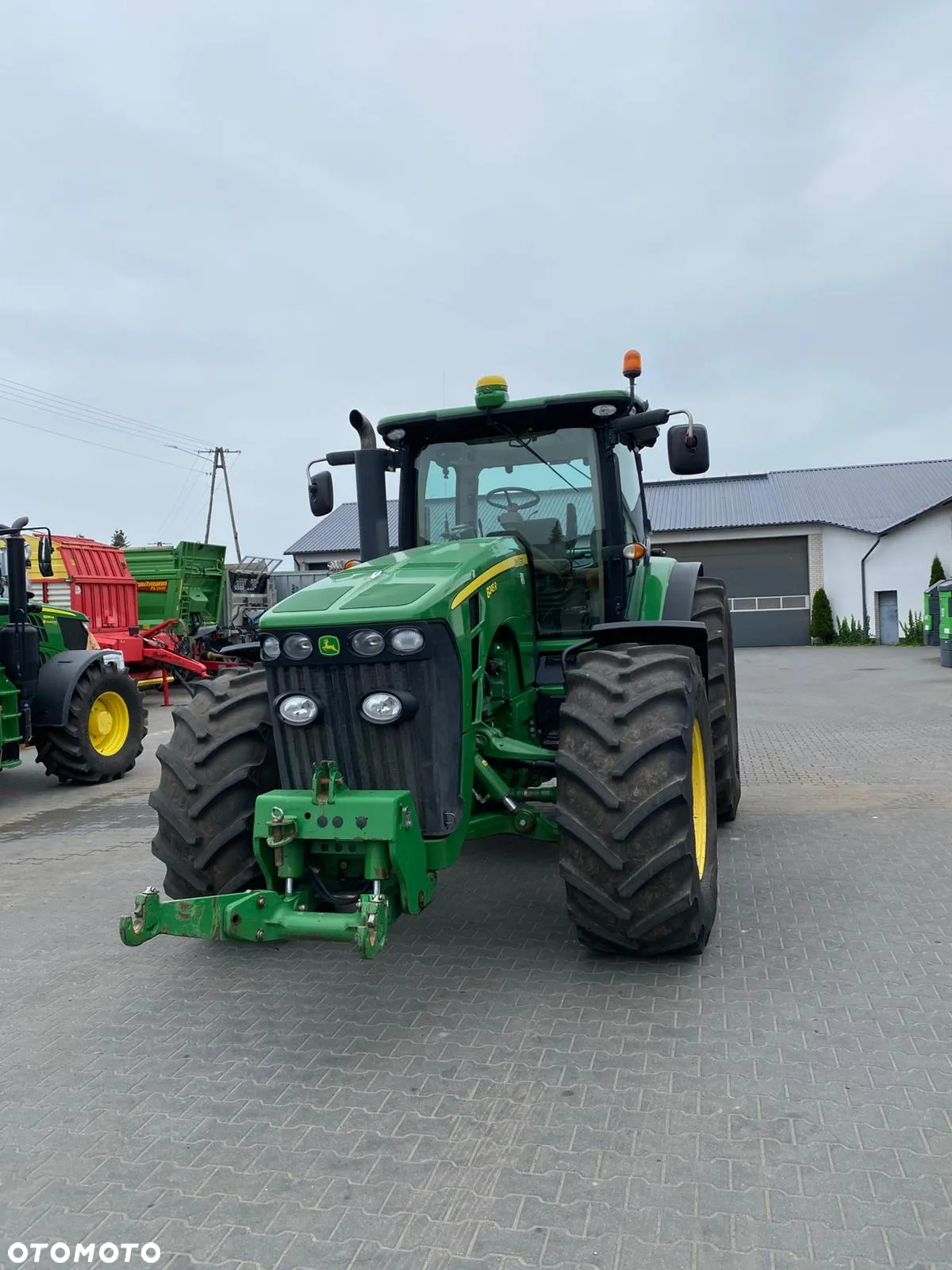 John Deere 8245R - 7