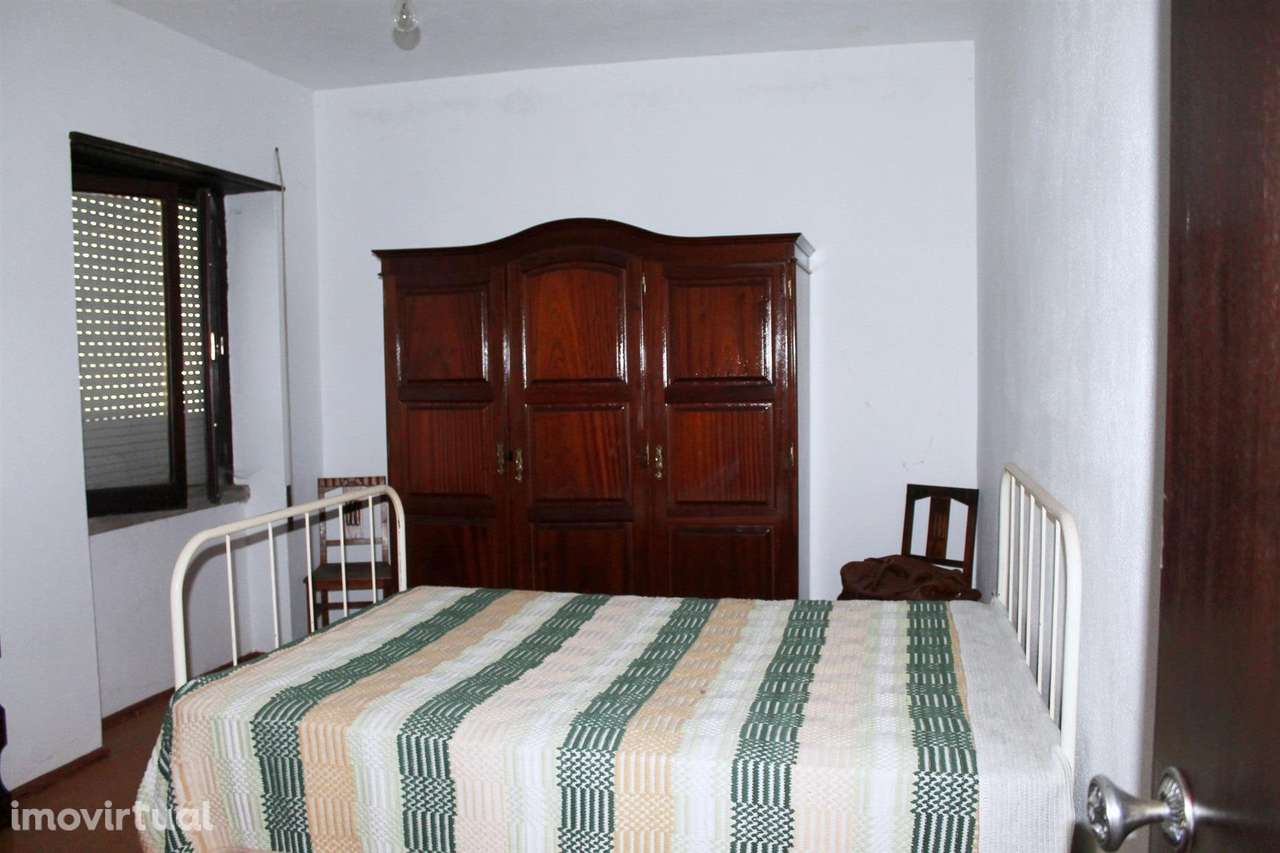 Moradia V4 - Grande imagem: 4/21