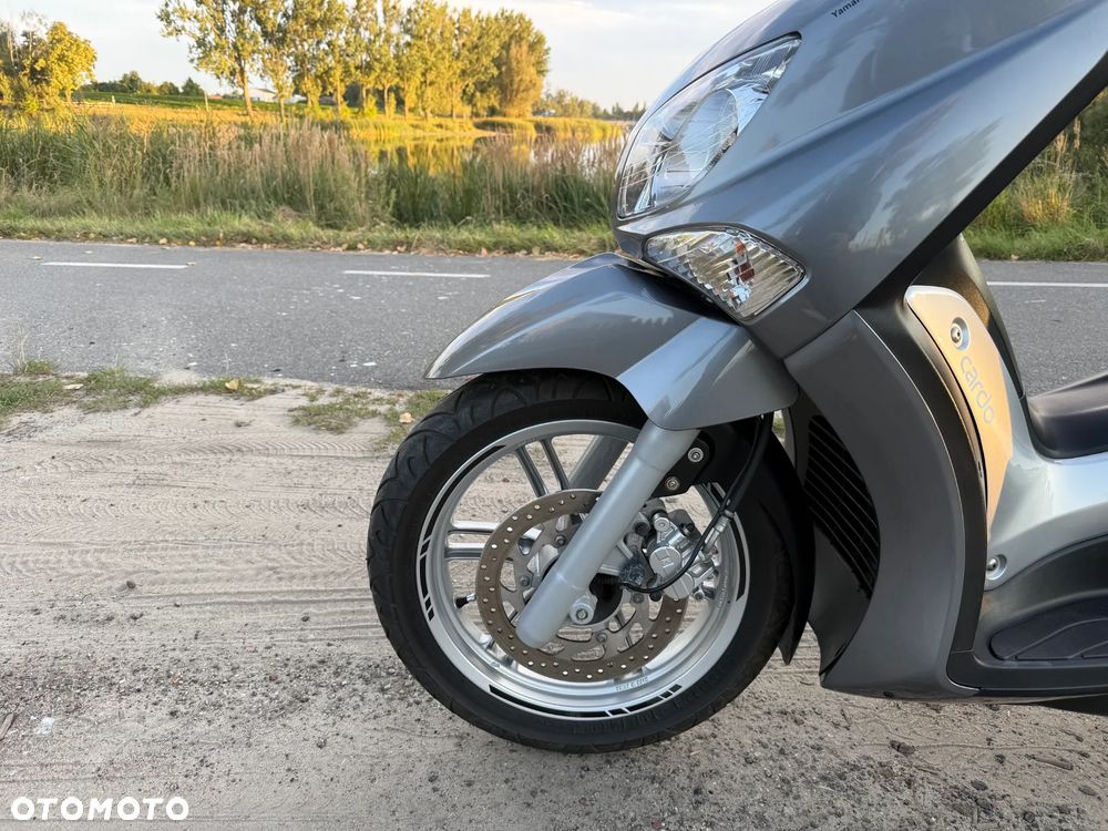 Yamaha X-max - 13