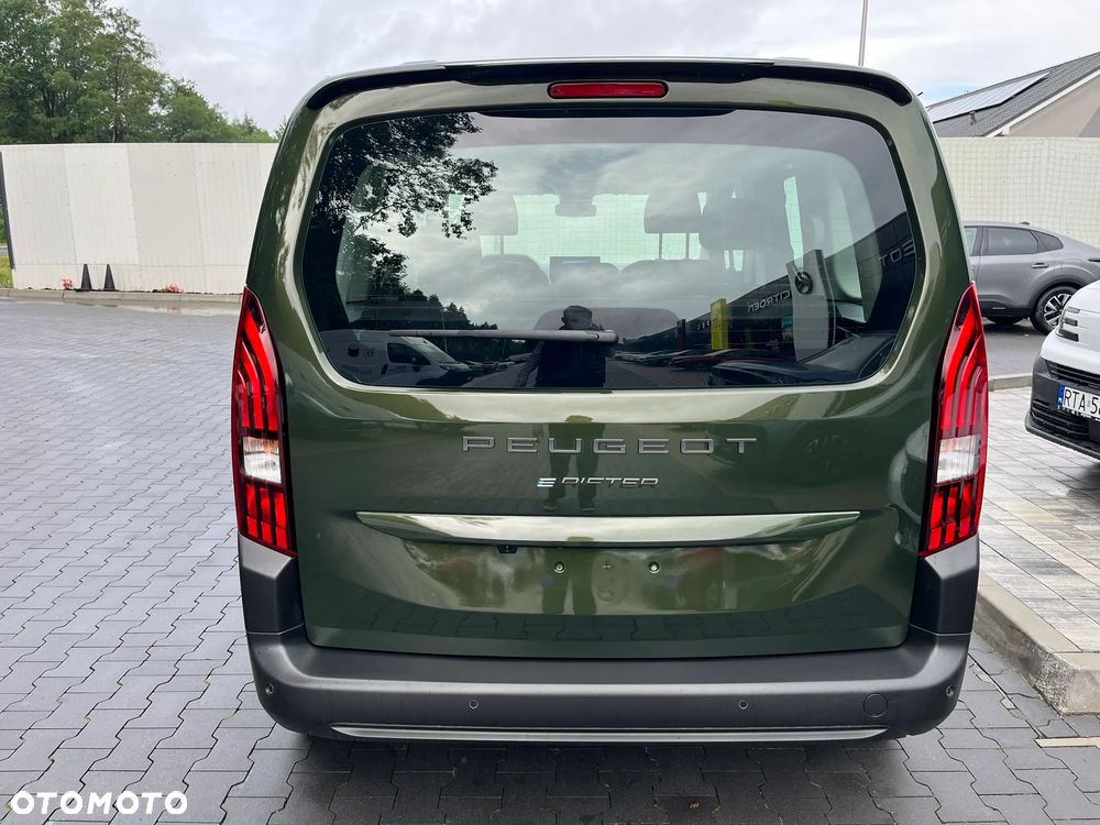 Peugeot eRifter - 5