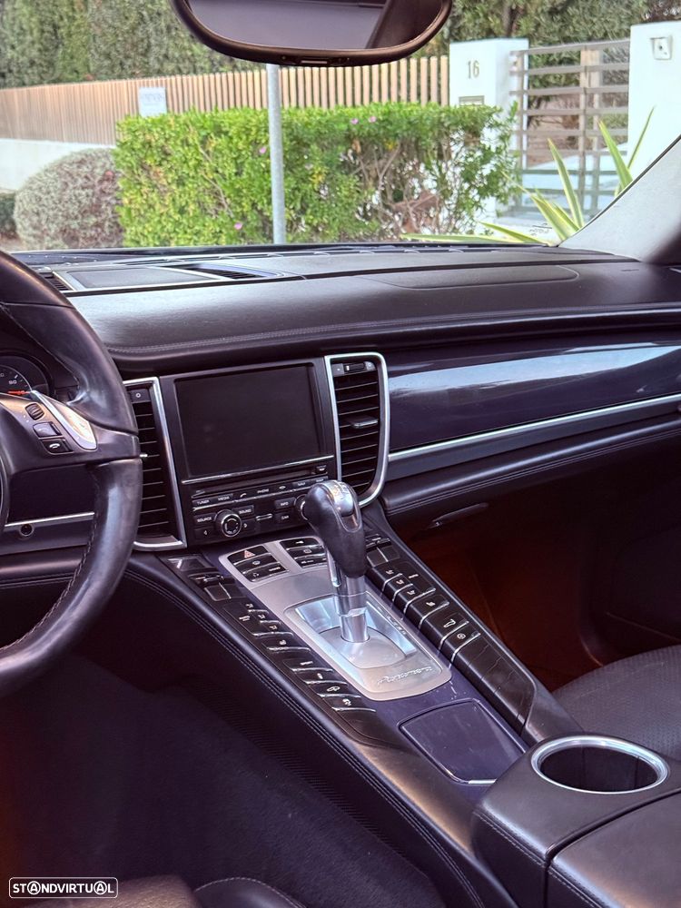Porsche Panamera 3.0 V6 - 23