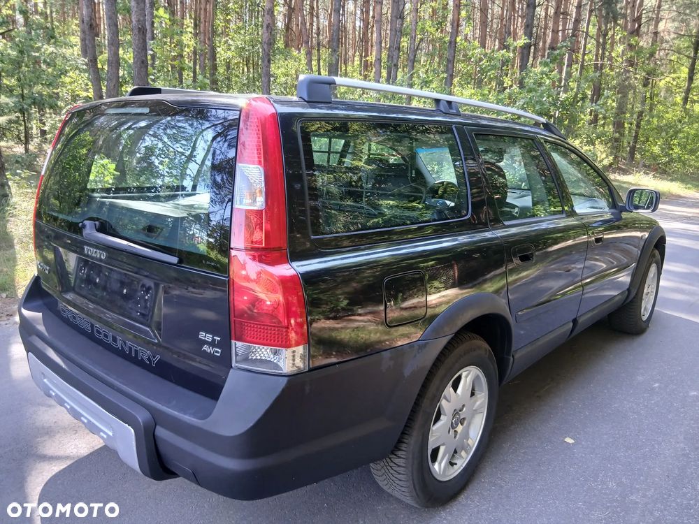 Volvo XC 70 - 3
