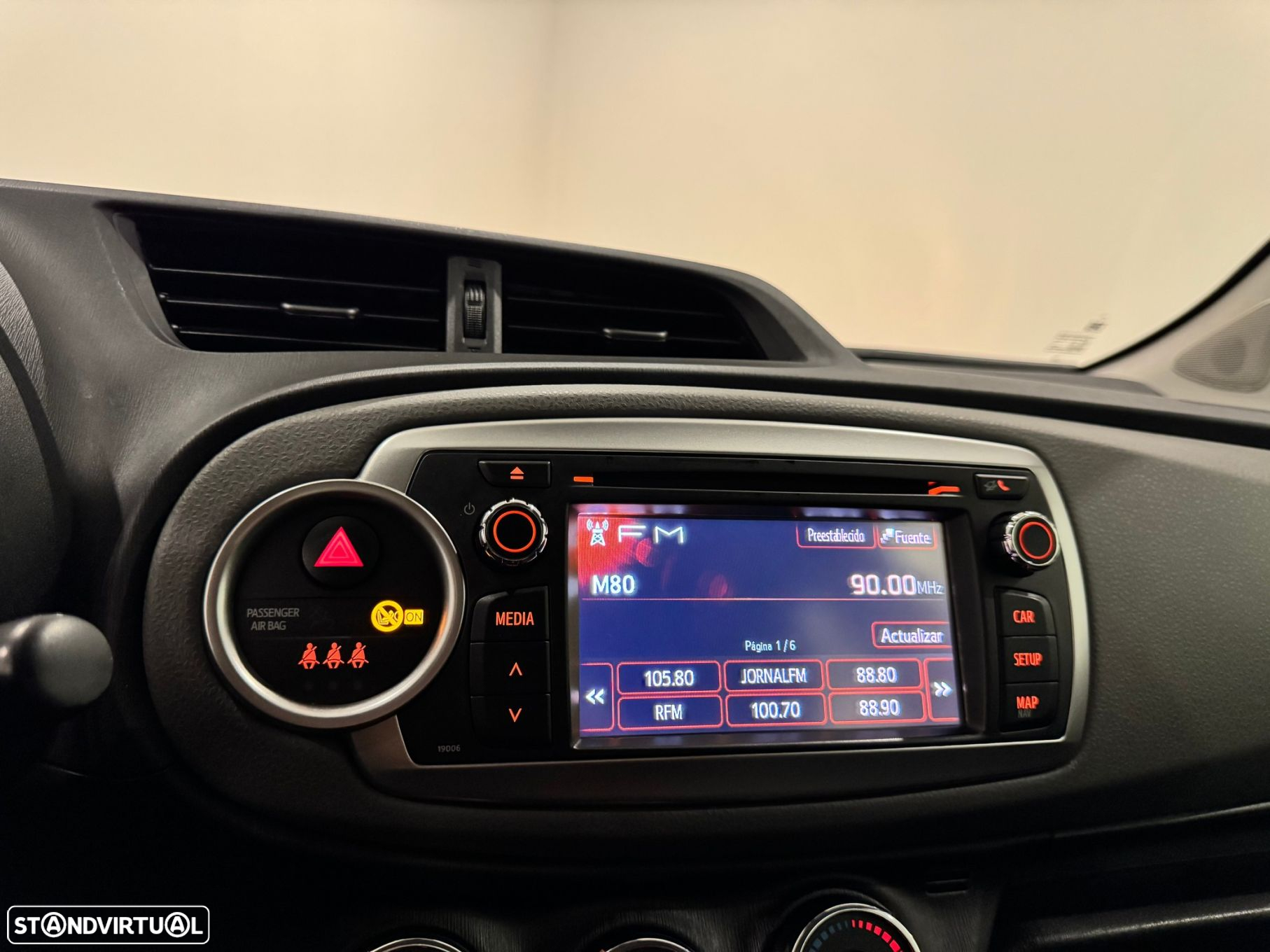 Toyota Yaris 1.4 D-4D ACtive+AC - 34
