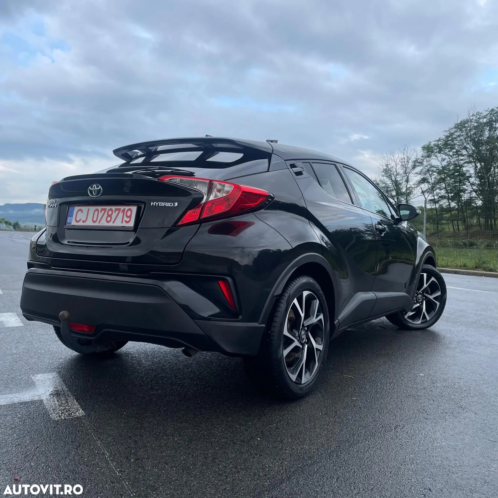 Toyota C-HR - 11
