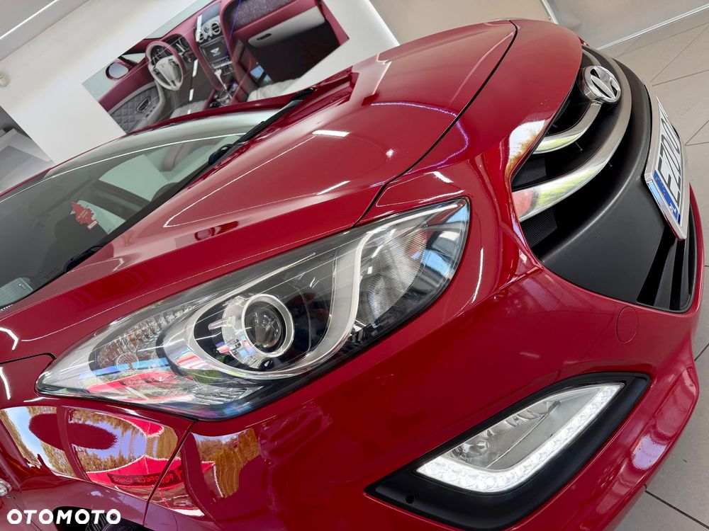 Hyundai i30 1.4 CRDi Premium - 18