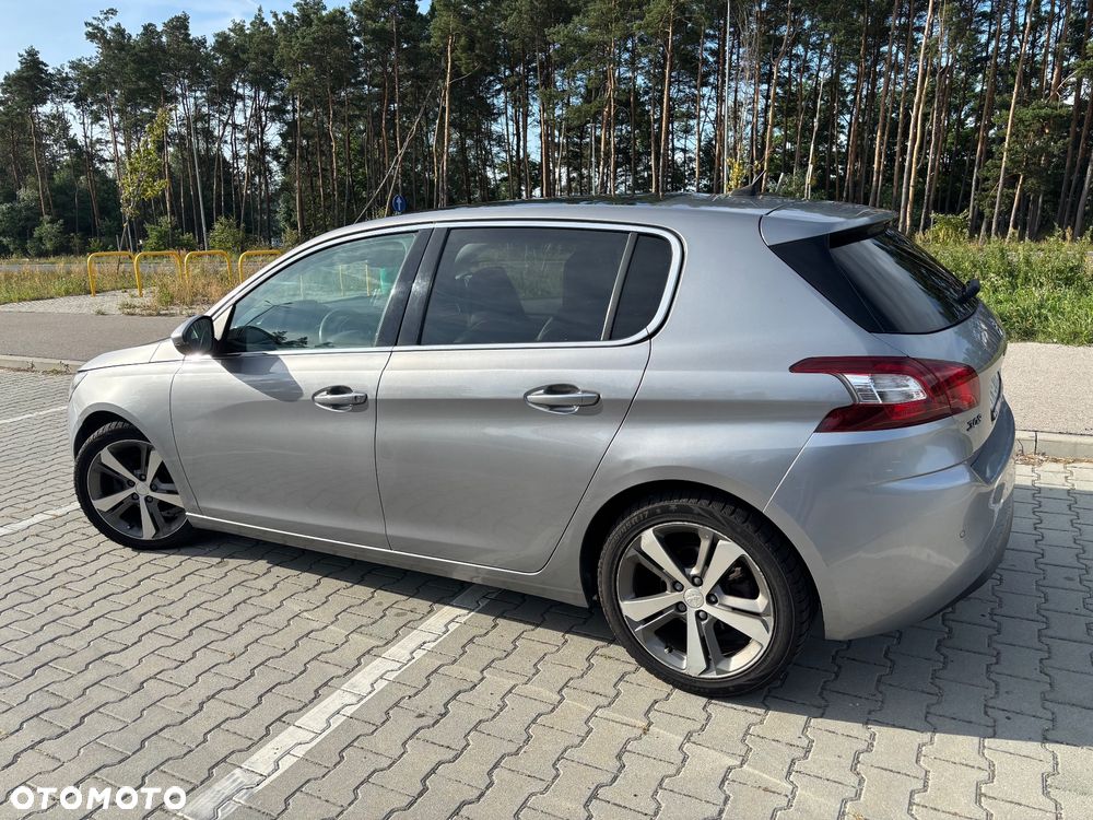 Peugeot 308 1.2 PureTech Allure S&S - 8