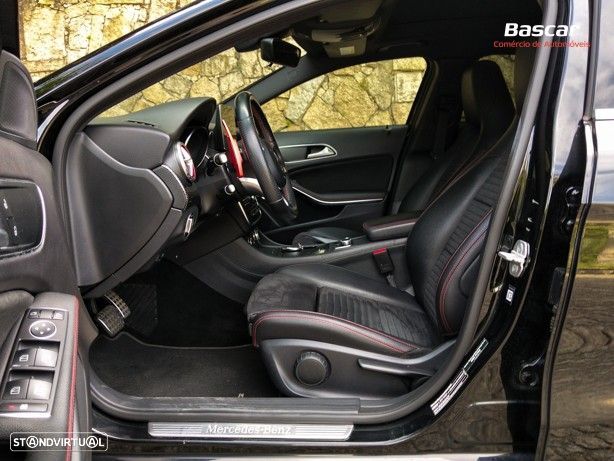 Mercedes-Benz GLA 200 (CDI) d 7G-DCT AMG Line - 11