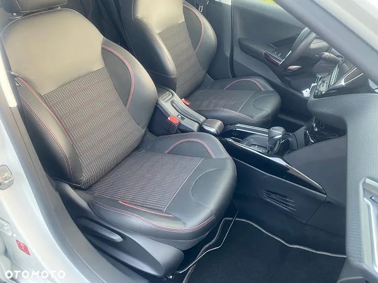 Peugeot 2008 PureTech 110 Stop&Start EAT6 GT-Line Edition - 19