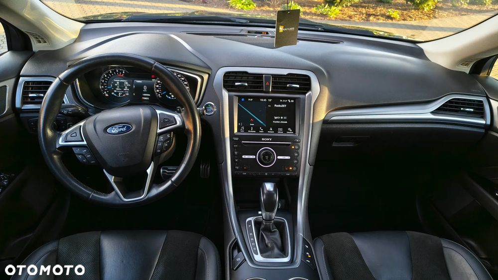 Ford Mondeo - 12